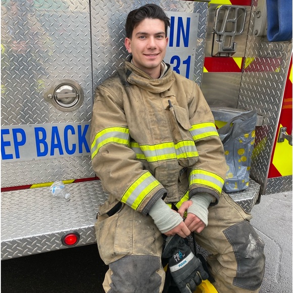 Meet your Posher, Denna - Picture 2 of 15